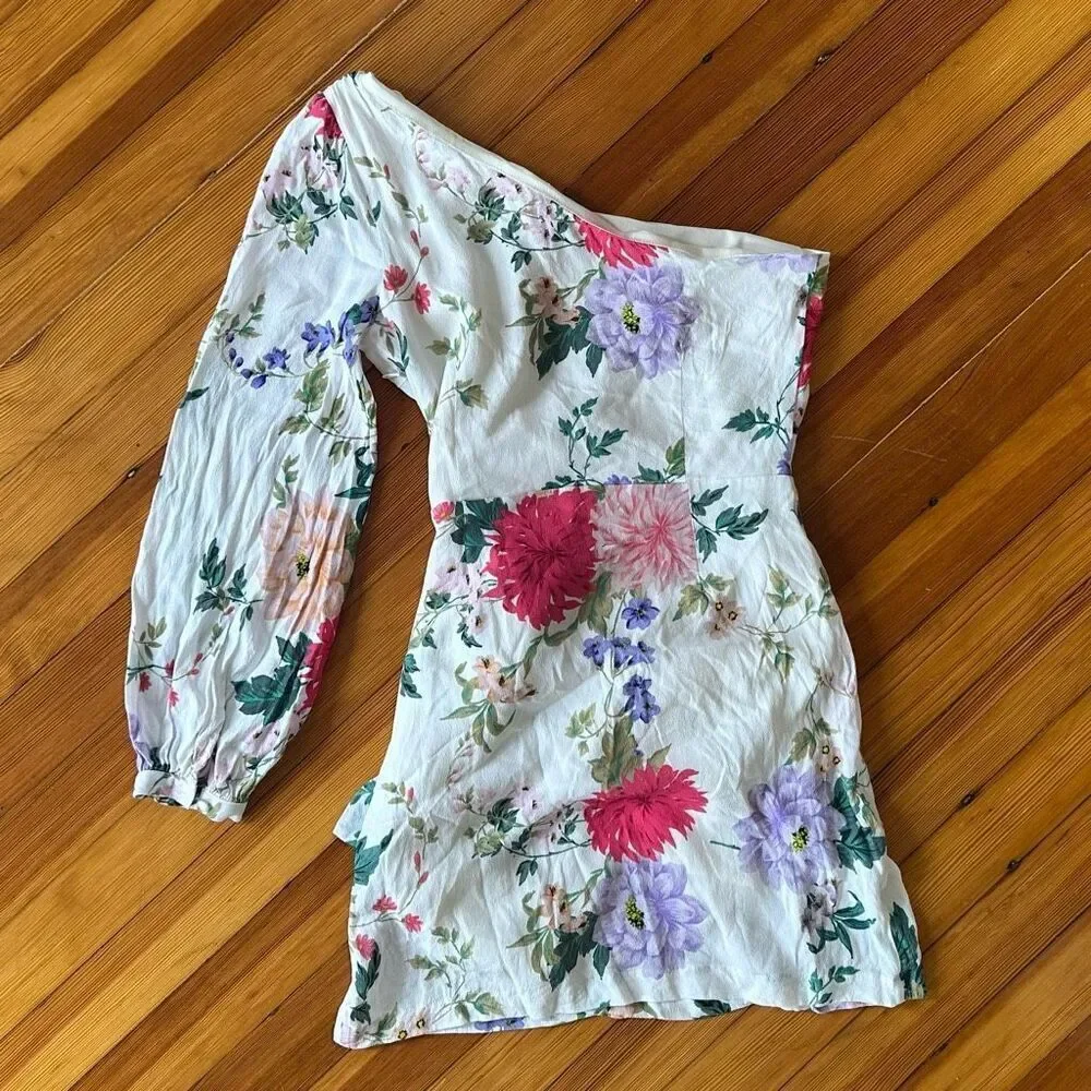 Yumi Kim Revolve NWT Studio 54 Mini Dress One Sleeve Komodo Ivory Floral Size S - Picture 3 of 6